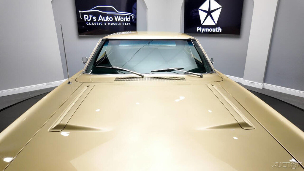 Plymouth-GTX-1968-9