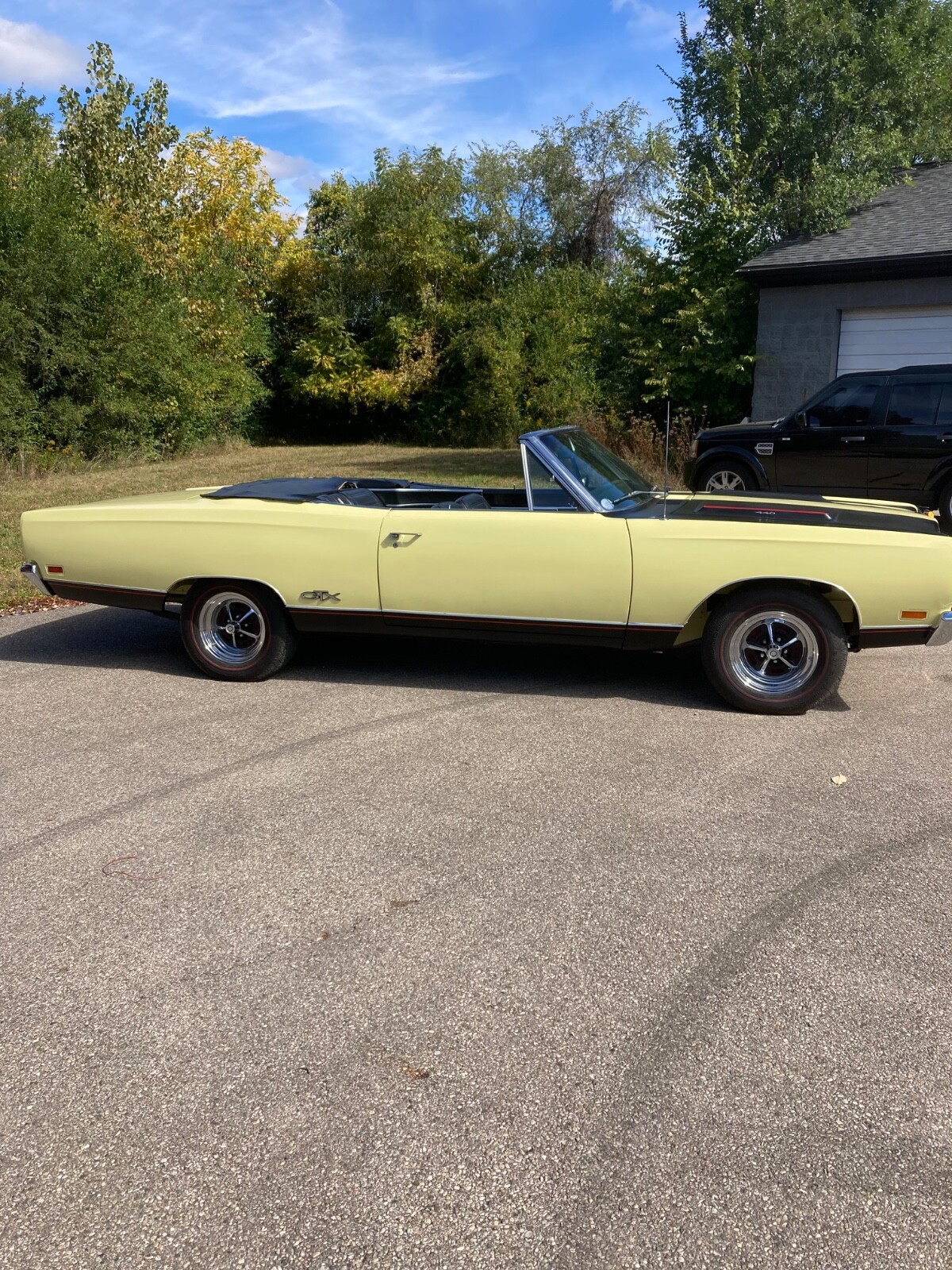 Plymouth-GTX-1969-2