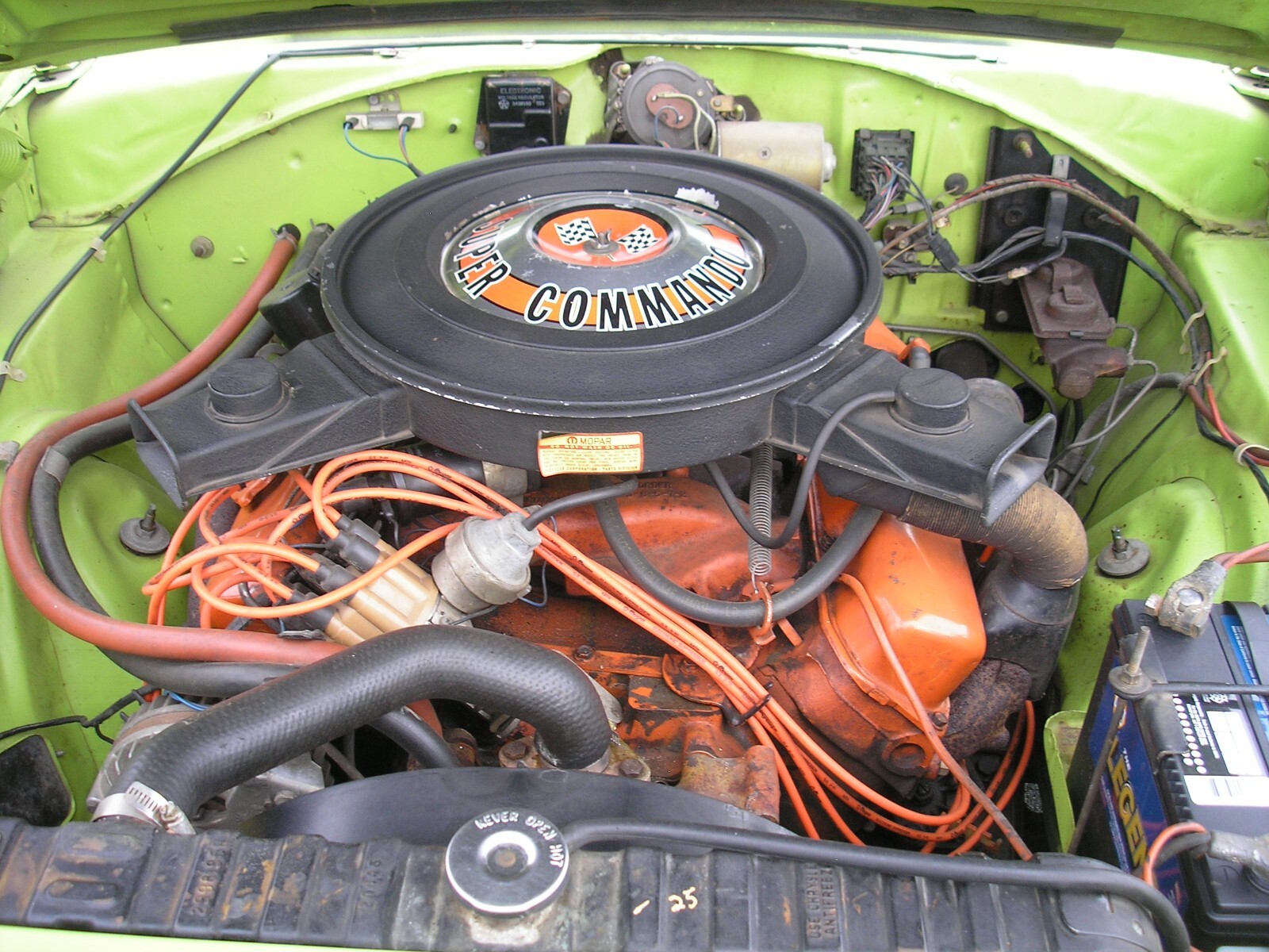 Plymouth-GTX-1970-Coupe-10
