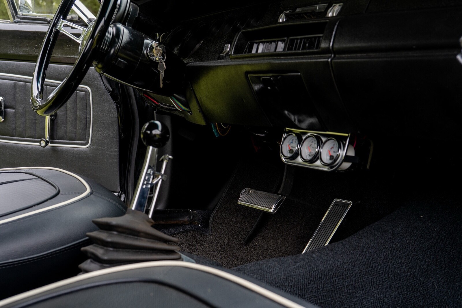 Plymouth-GTX-1970-Coupe-17