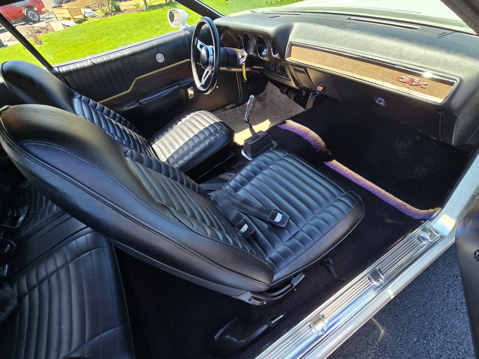 Plymouth-GTX-1971-Coupe-24