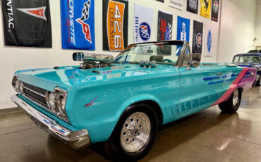 Plymouth-GTX-Convertible-1967-Convertible-2