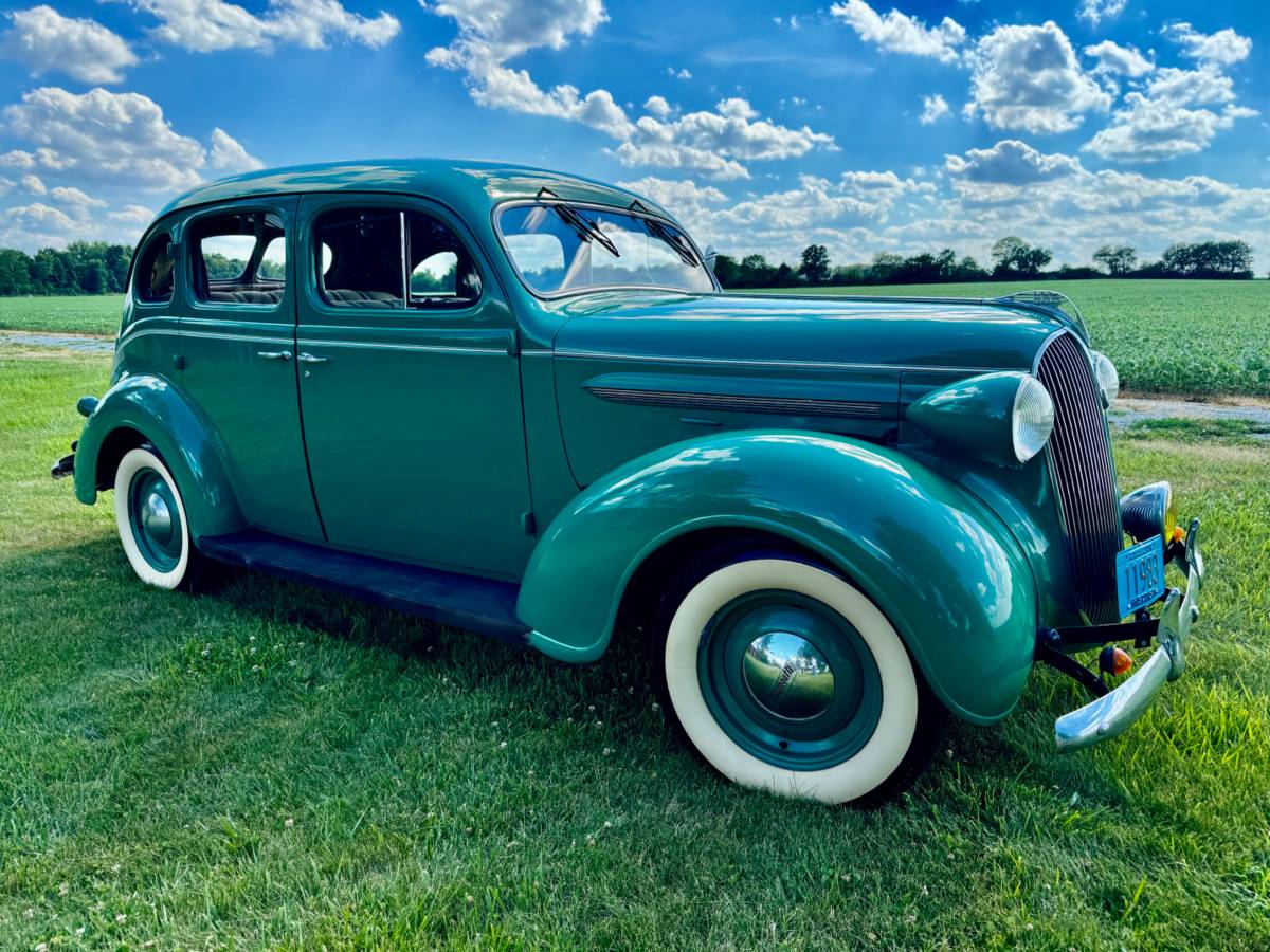 Plymouth-P-4-1937-green-2