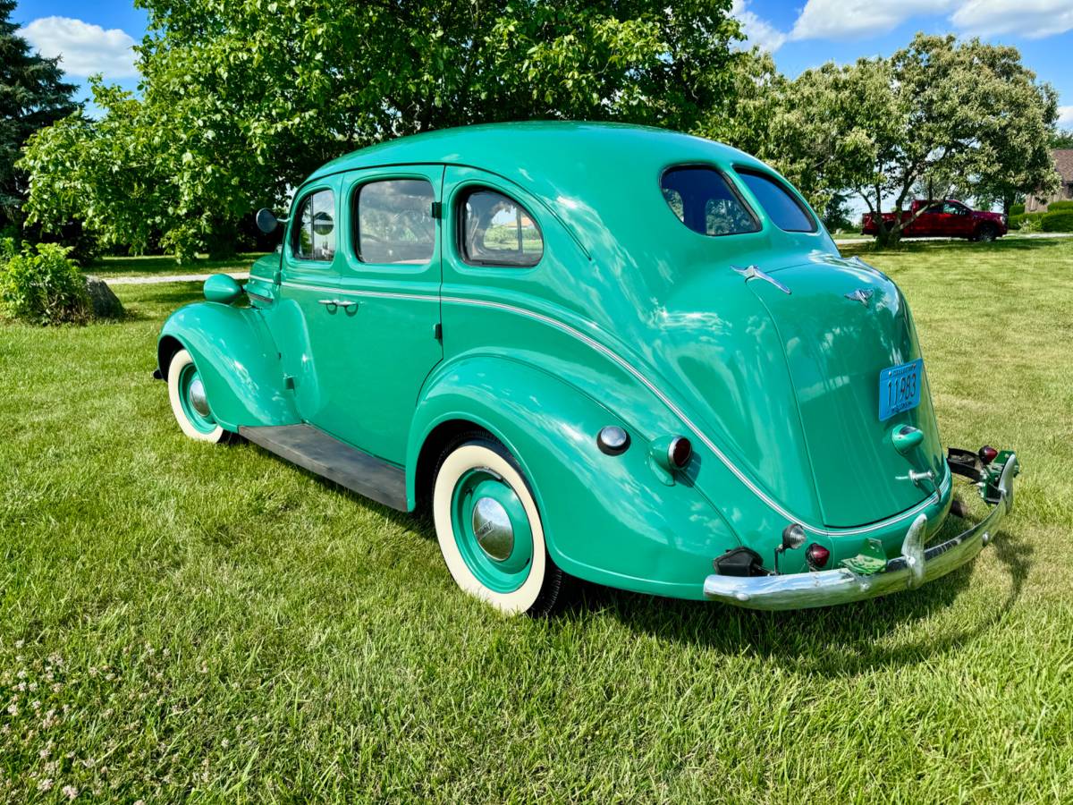Plymouth-P-4-1937-green