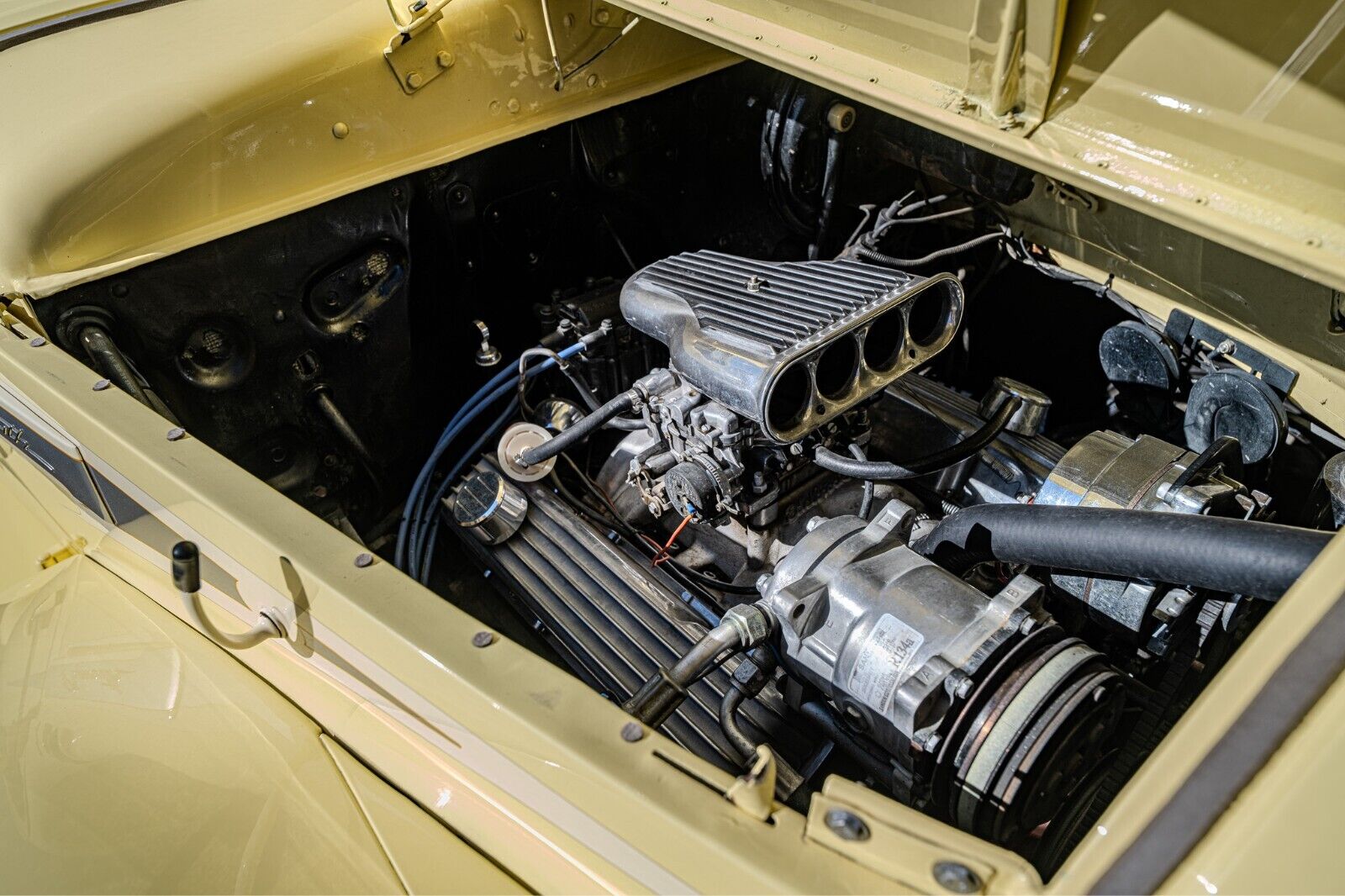 Plymouth-P8-Deluxe-1939-Coupe-11