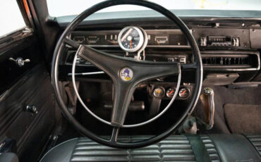 Plymouth-Road-Runner-1968-12