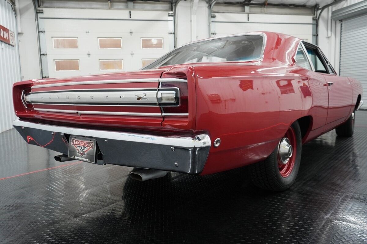 Plymouth-Road-Runner-1968-Coupe-16