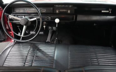 Plymouth-Road-Runner-1968-Coupe-38