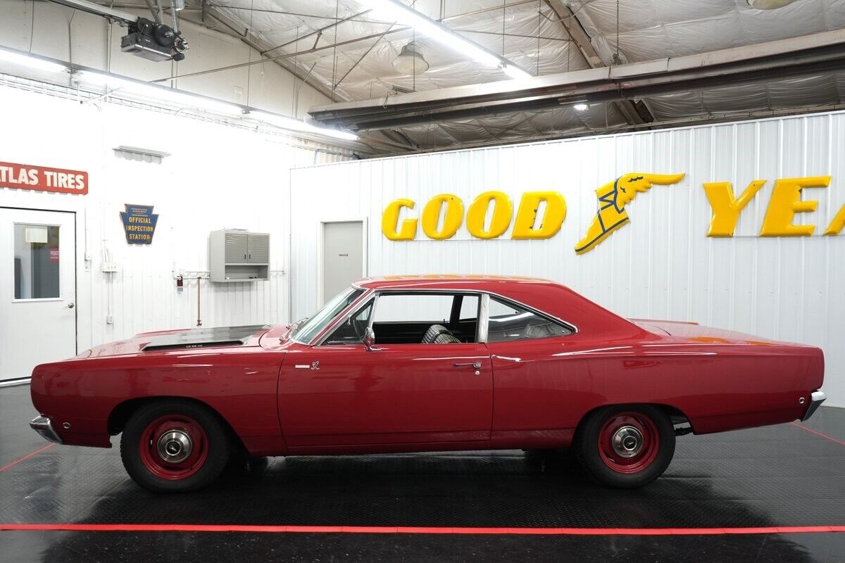 Plymouth-Road-Runner-1968-Coupe-4