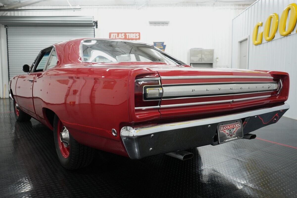 Plymouth-Road-Runner-1968-Coupe-7