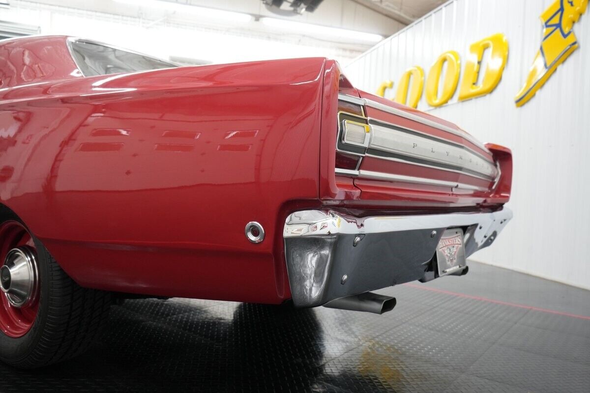 Plymouth-Road-Runner-1968-Coupe-8
