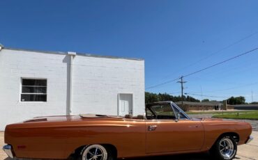 Plymouth-Road-Runner-1969-Convertible-1