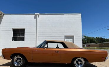 Plymouth-Road-Runner-1969-Convertible-10