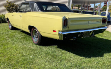Plymouth-Road-Runner-1969-Convertible-11