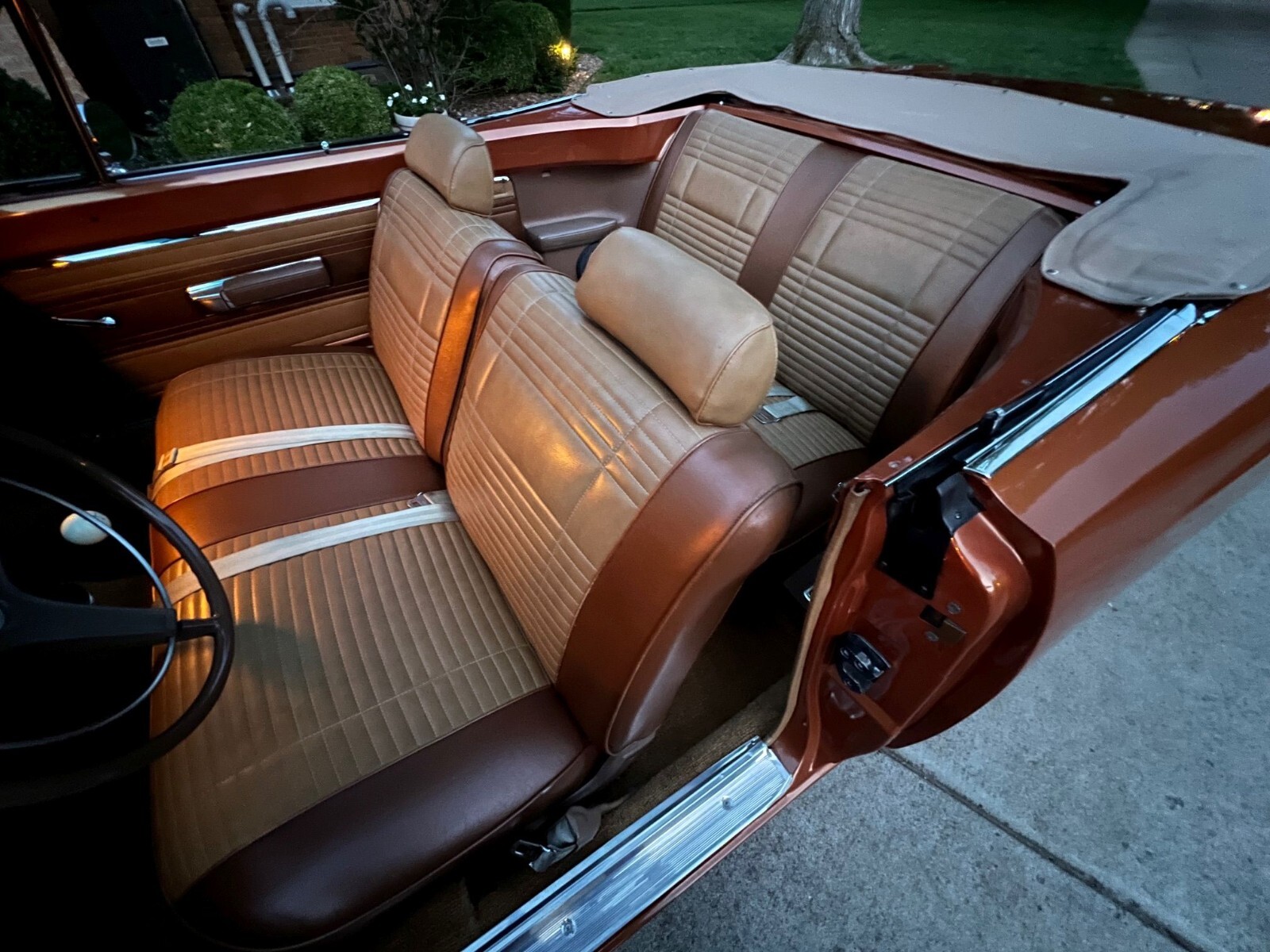 Plymouth-Road-Runner-1969-Convertible-23