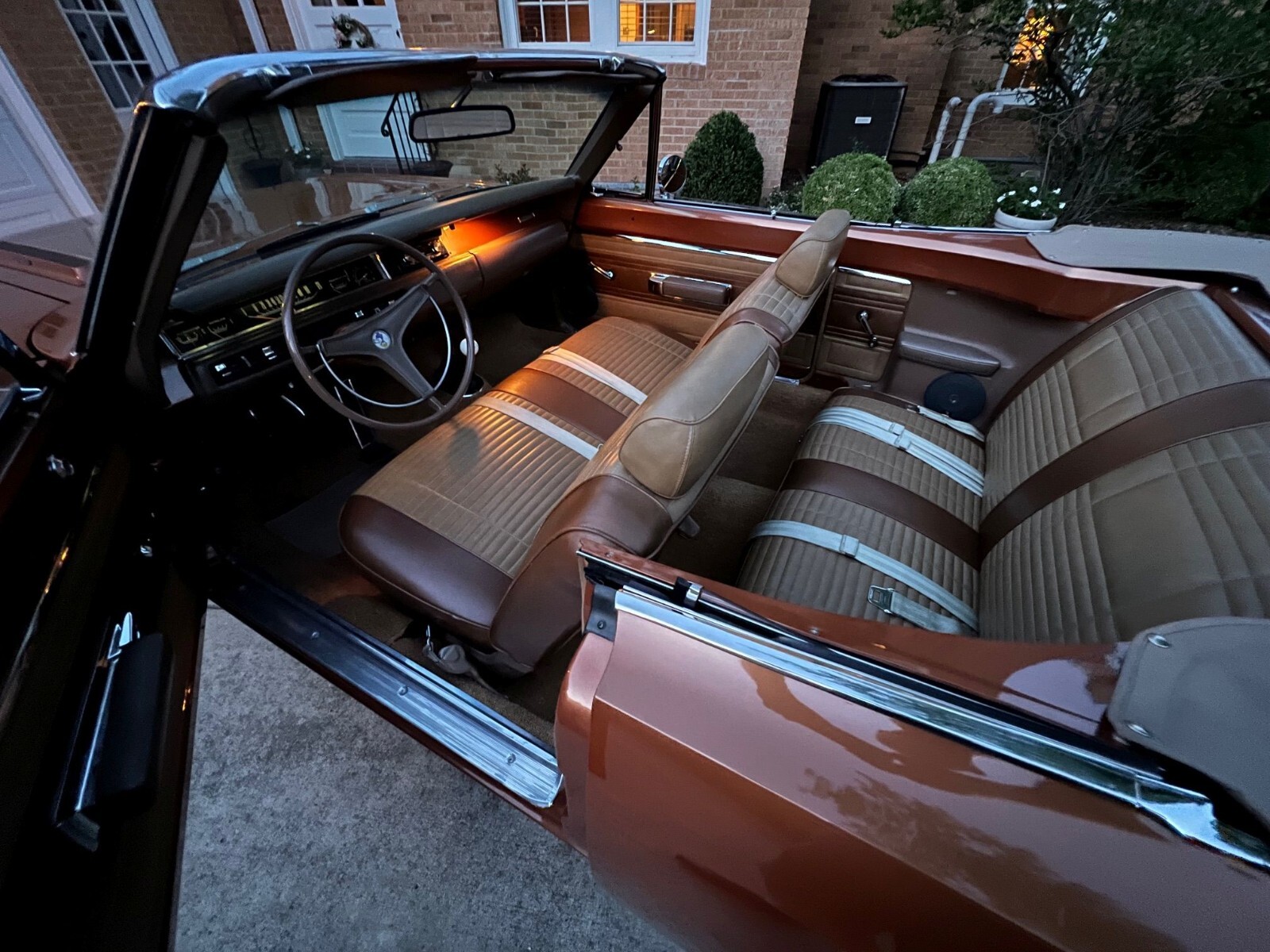 Plymouth-Road-Runner-1969-Convertible-24