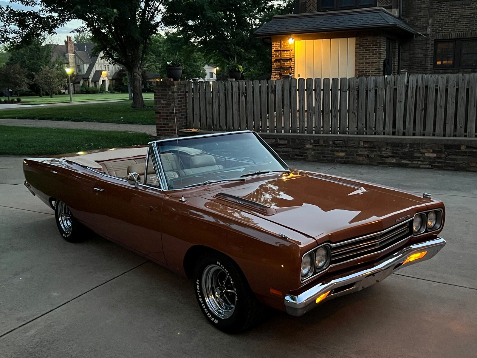 Plymouth-Road-Runner-1969-Convertible-39