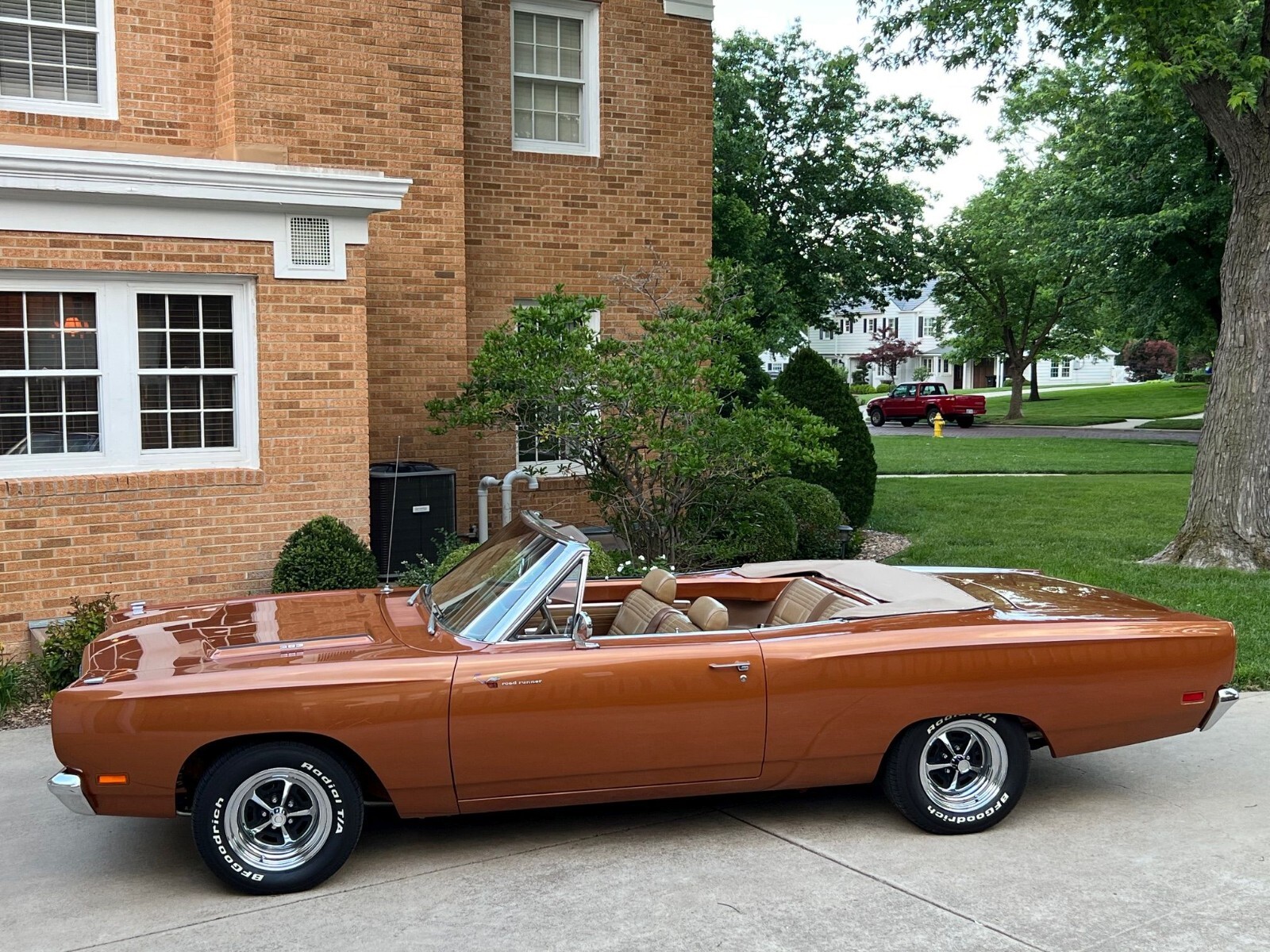 Plymouth-Road-Runner-1969-Convertible-4