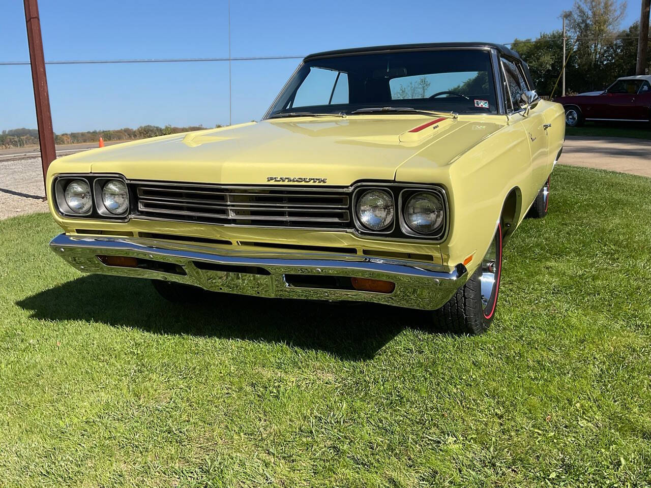 Plymouth-Road-Runner-1969-Convertible-4