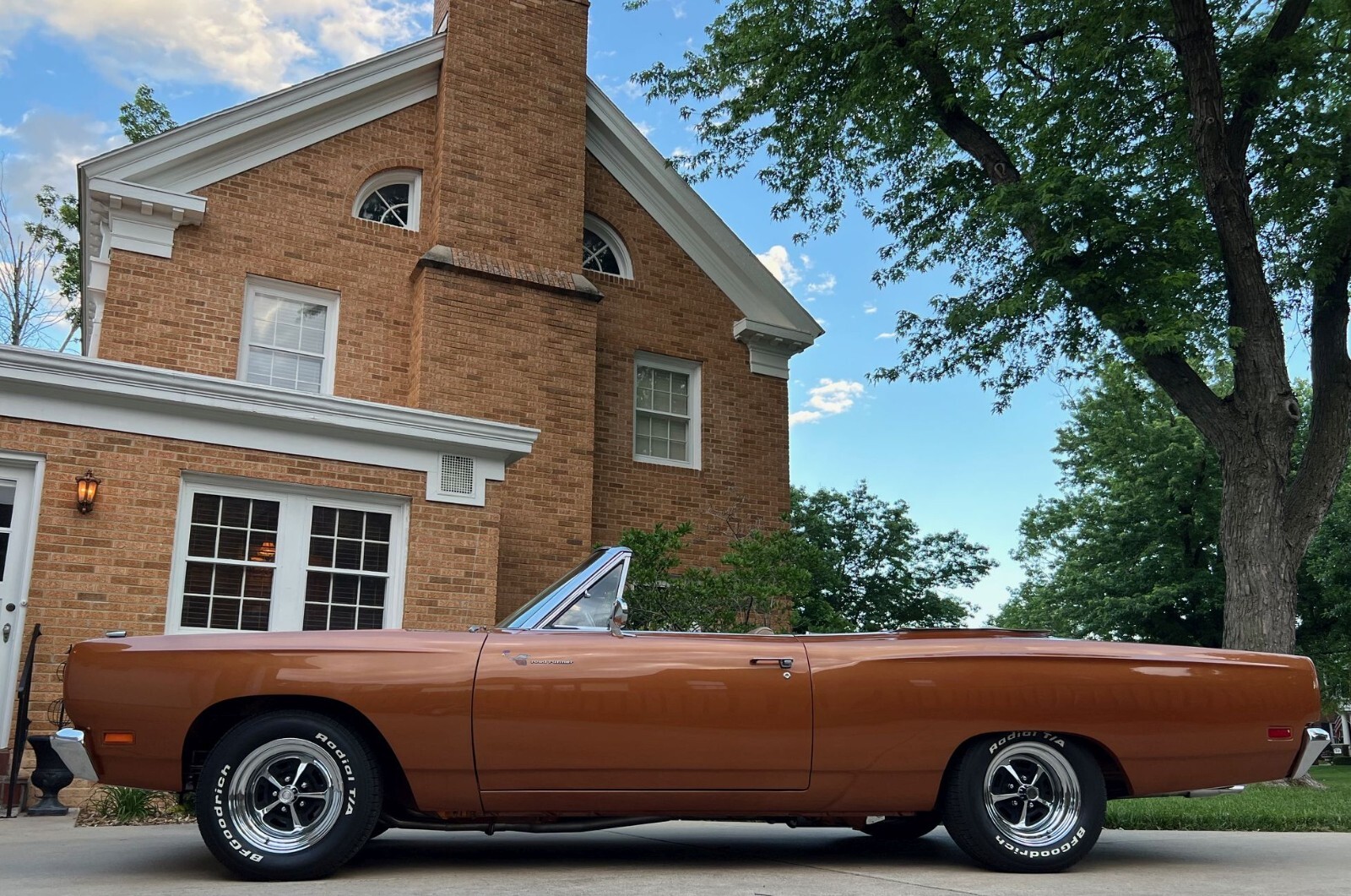 Plymouth-Road-Runner-1969-Convertible-7