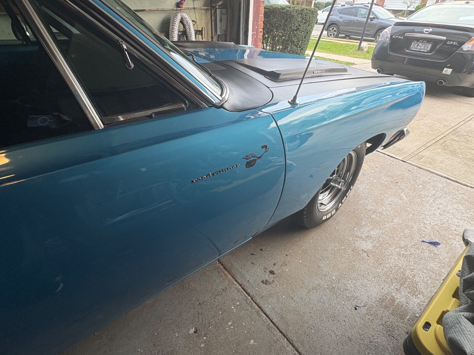 Plymouth-Road-Runner-1969-Coupe-19