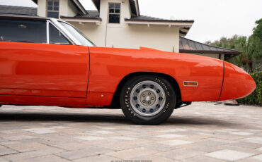Plymouth-Road-Runner-1970-Coupe-10