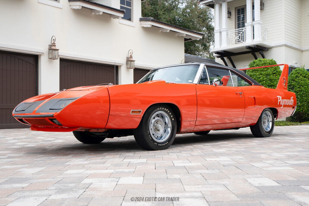 Plymouth-Road-Runner-1970-Coupe-14