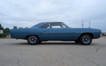 Plymouth-Road-Runner-1970-Coupe-22