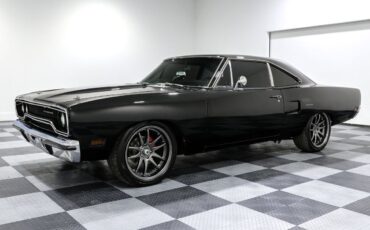 Plymouth-Road-Runner-1970-Coupe-3