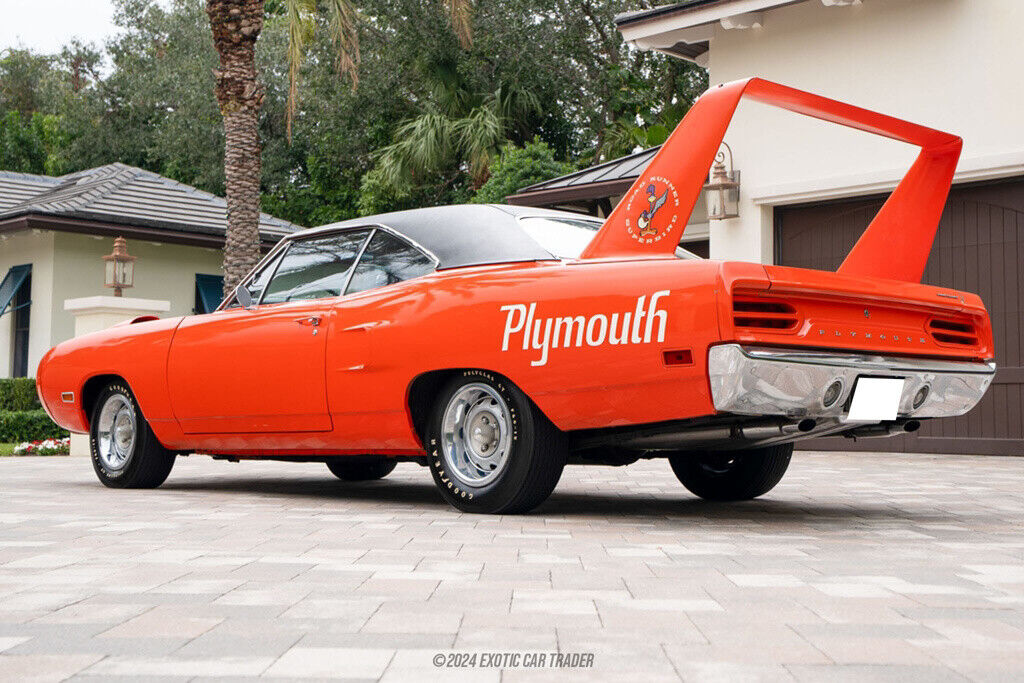 Plymouth-Road-Runner-1970-Coupe-5