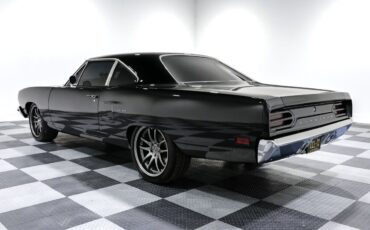 Plymouth-Road-Runner-1970-Coupe-5