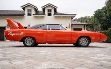 Plymouth-Road-Runner-1970-Coupe-8