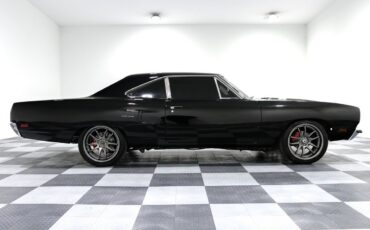 Plymouth-Road-Runner-1970-Coupe-9