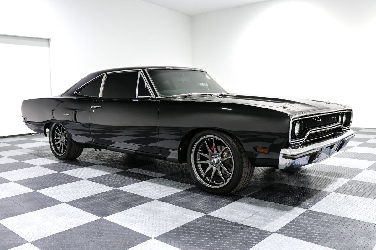 Plymouth-Road-Runner-1970-Coupe