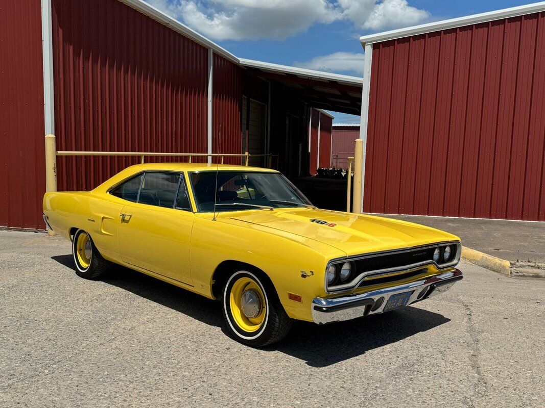 Plymouth Road Runner 1970 --