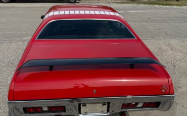 Plymouth-Road-Runner-1971-7