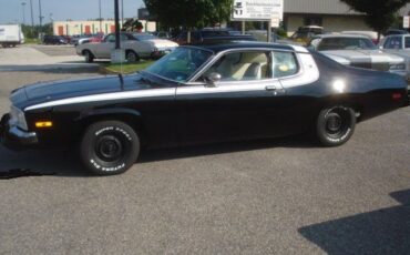 Plymouth-Road-Runner-1974-Road-Runner-2
