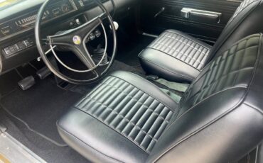 Plymouth-Roadrunner-1969-12