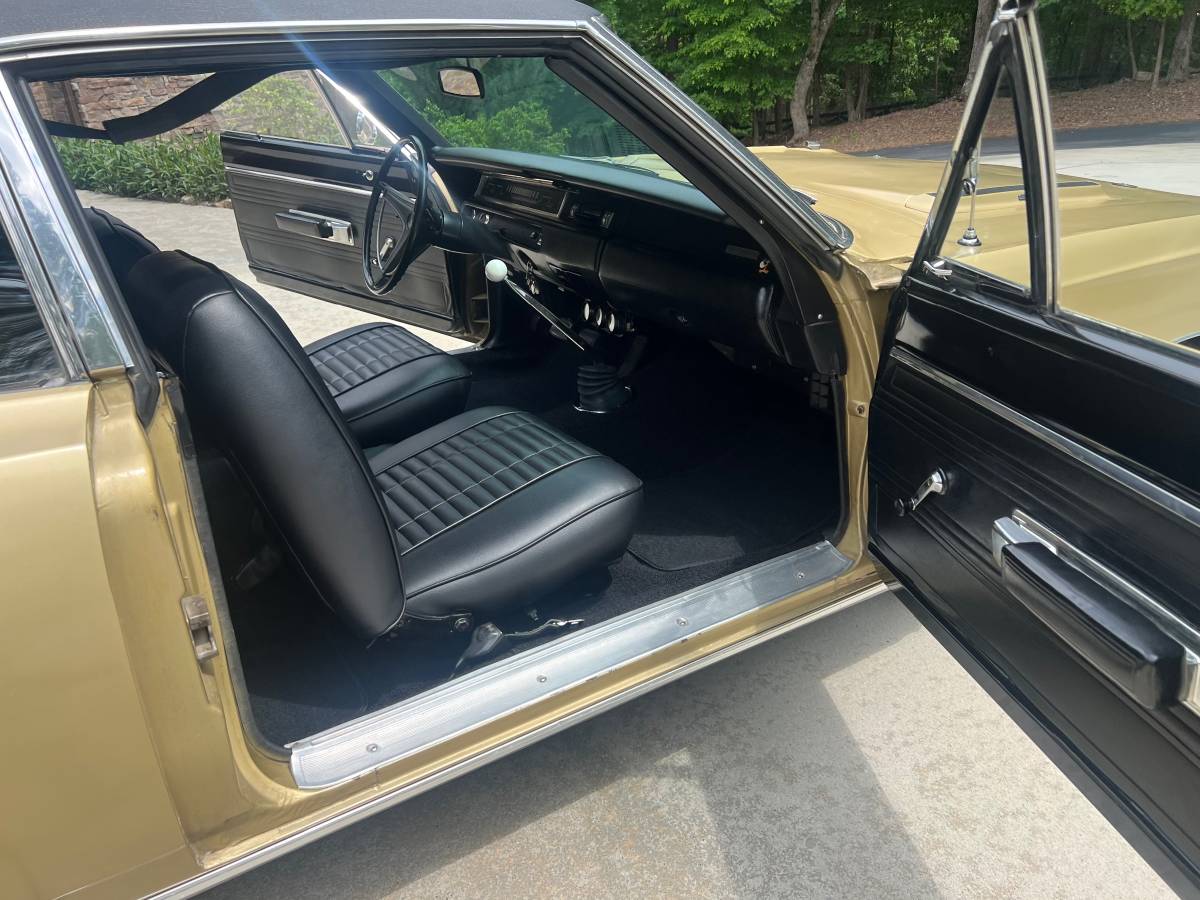 Plymouth-Roadrunner-1969-19
