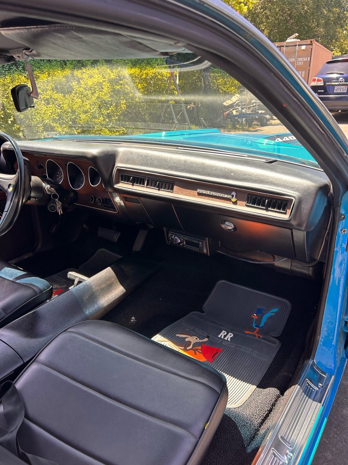 Plymouth-Roadrunner-1972-13