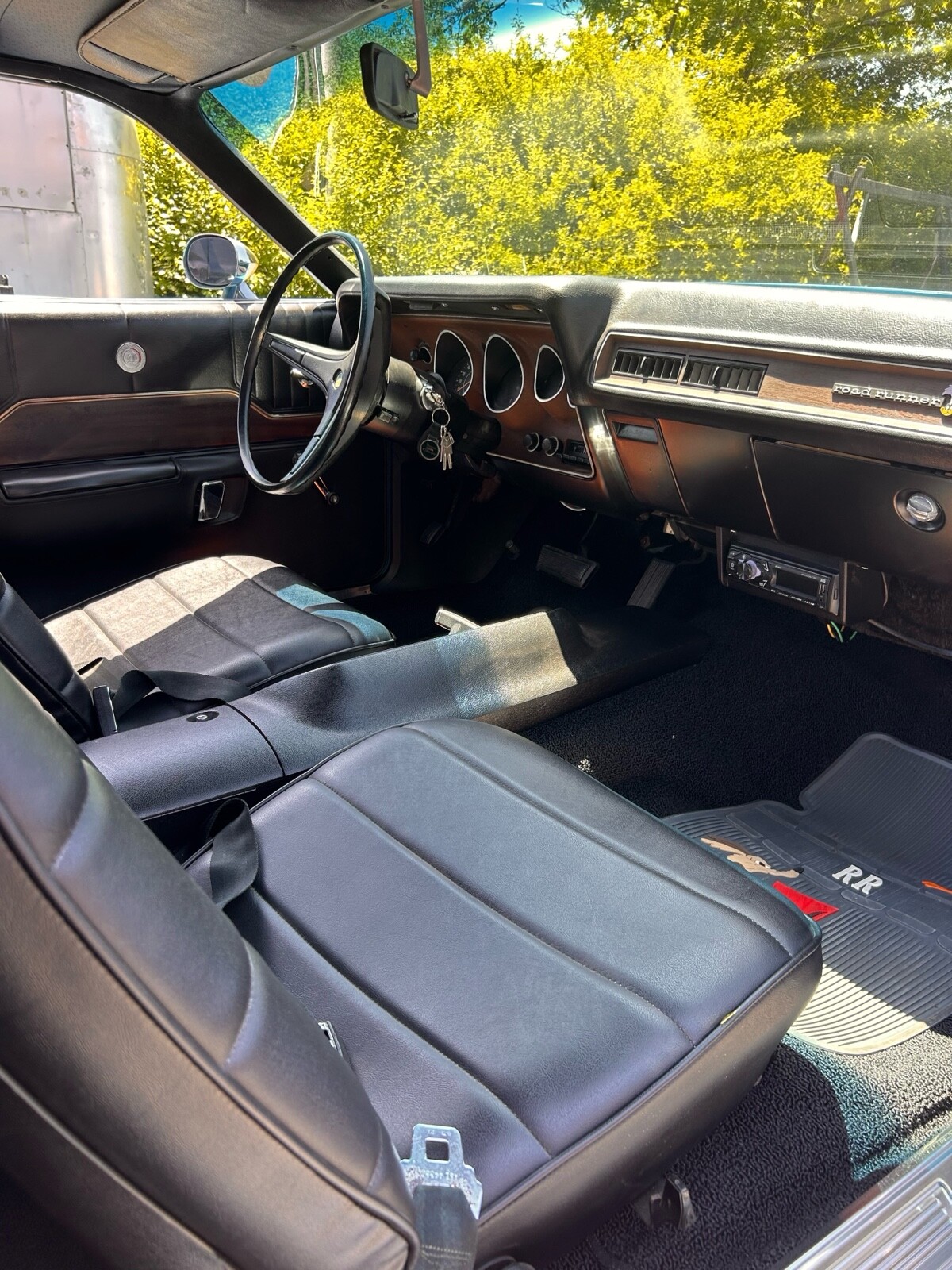 Plymouth-Roadrunner-1972-15
