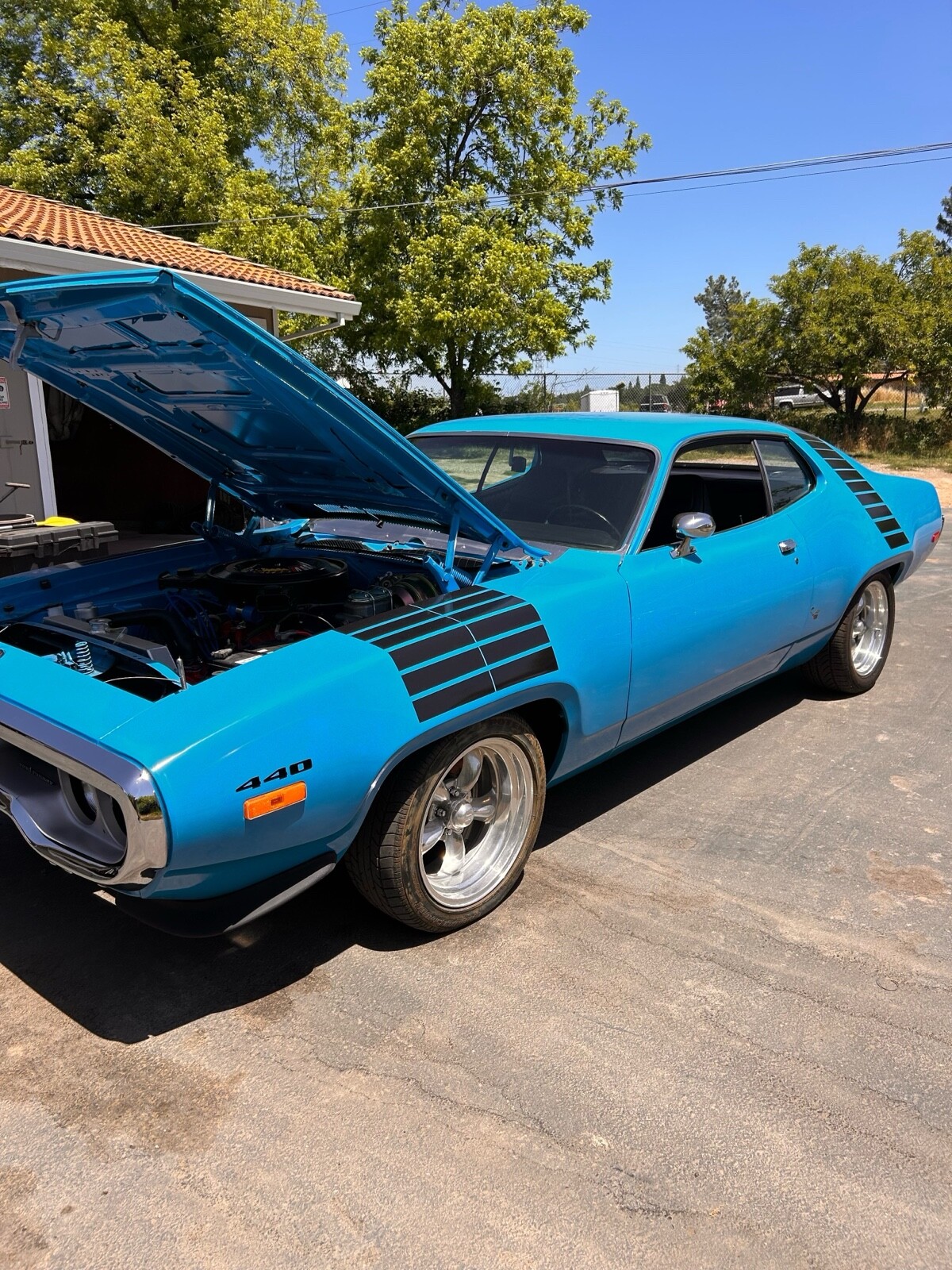 Plymouth-Roadrunner-1972-6