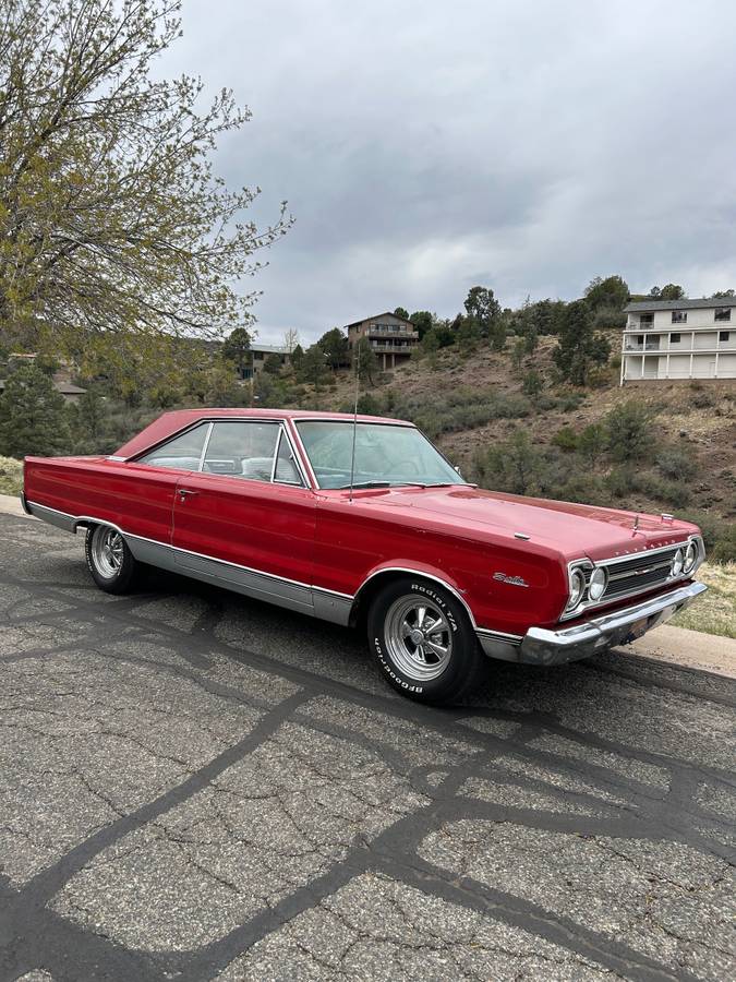 Plymouth-Satellite-1967-red