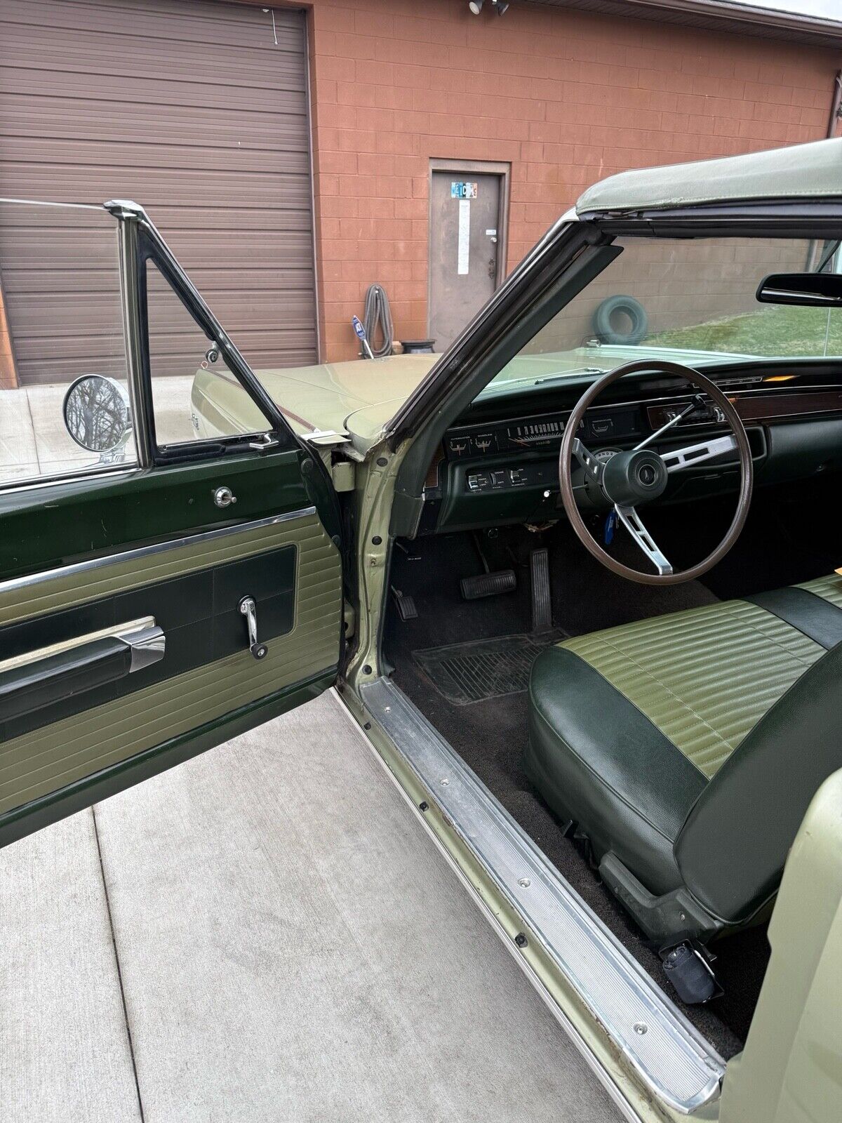 Plymouth-Satellite-1968-Convertible-19