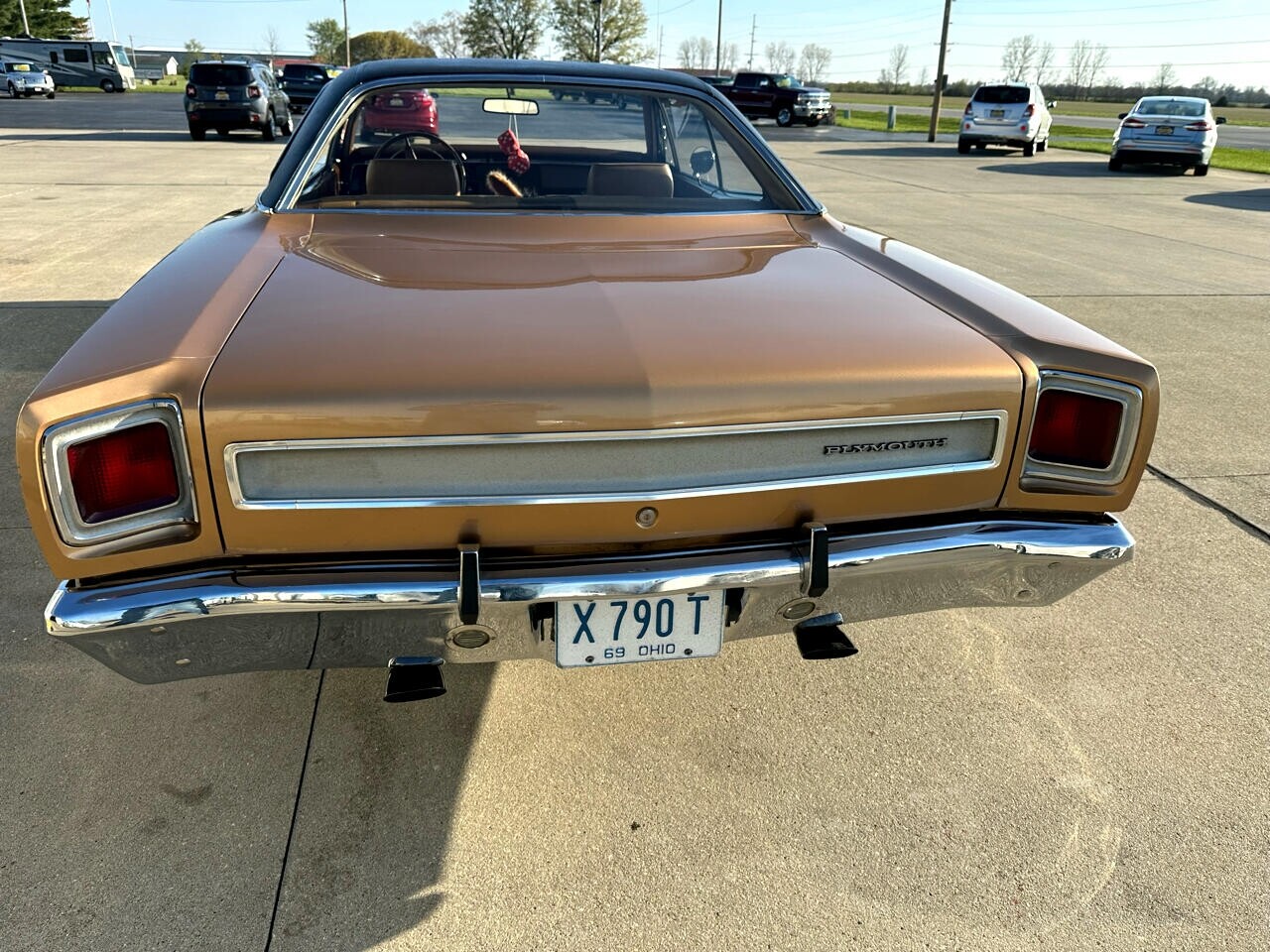 Plymouth-Satellite-1969-Coupe-31