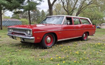 Plymouth-Satellite-1970-Wagon-1