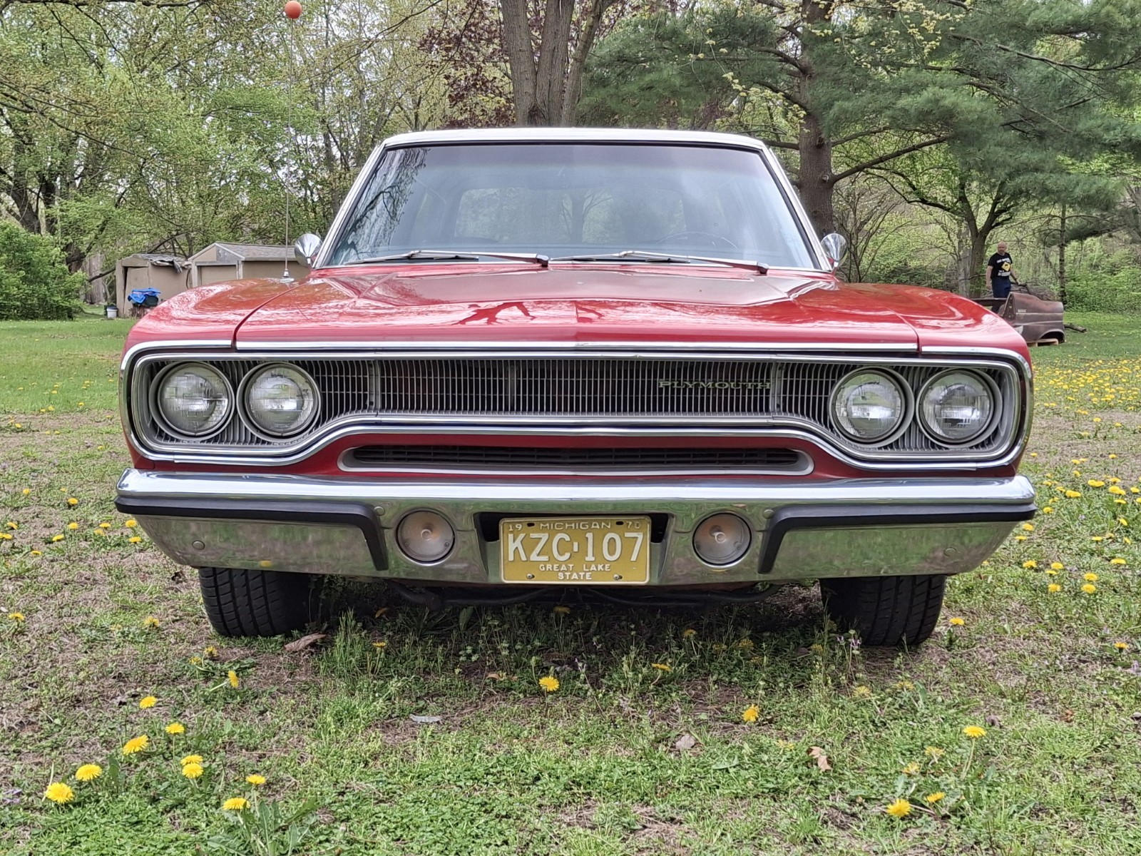 Plymouth-Satellite-1970-Wagon-2