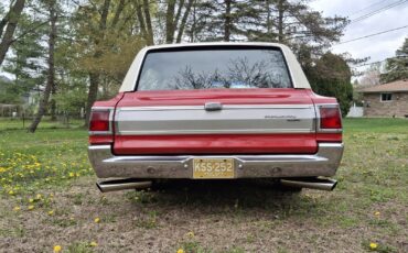 Plymouth-Satellite-1970-Wagon-3