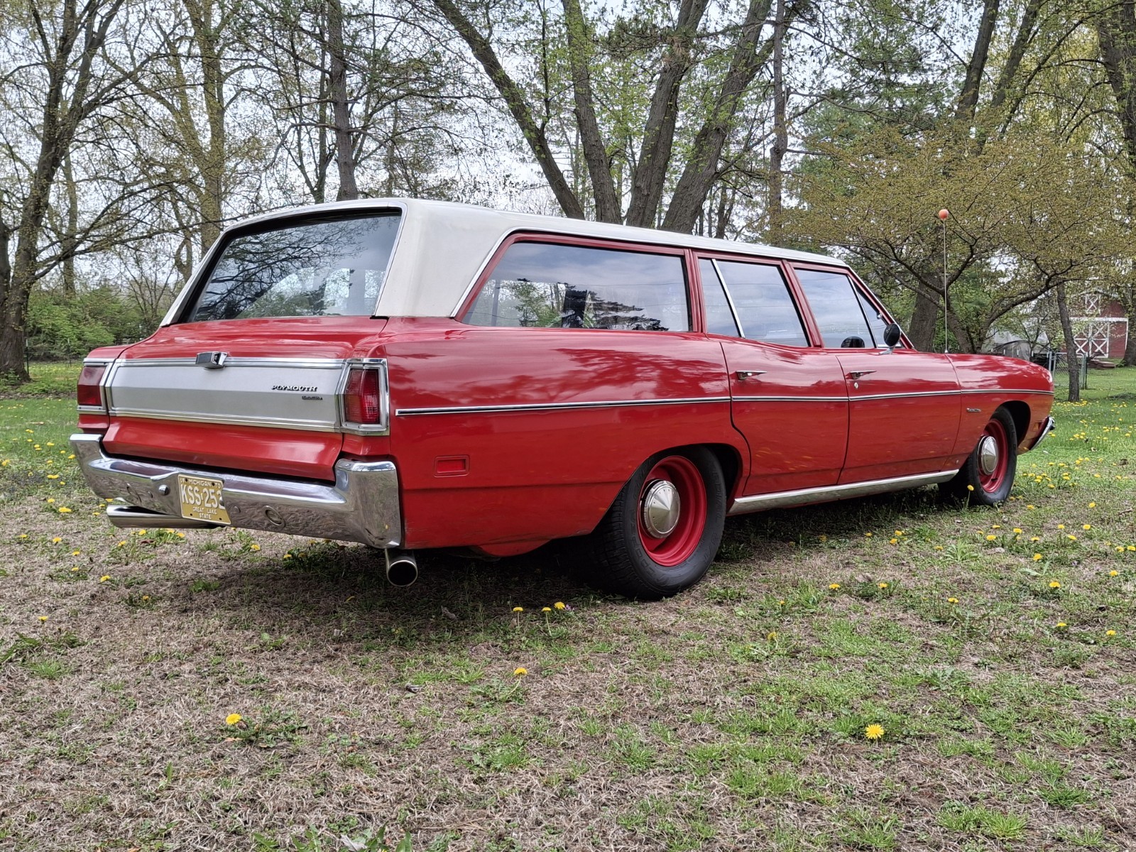 Plymouth-Satellite-1970-Wagon-7