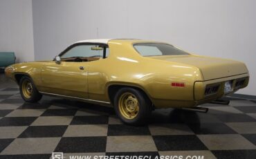 Plymouth-Satellite-1971-Coupe-10